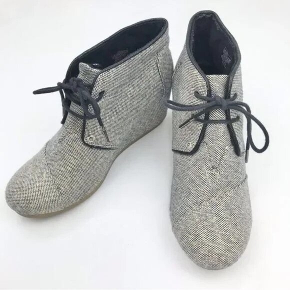 TOMS Kala Tweed Metallic Wedge Lace Up Booties - Picture 2 of 8